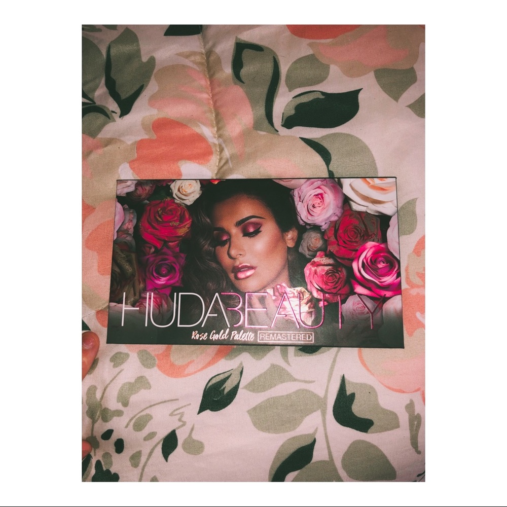 HUDA BEAUTY Rose Gold Palette Remastered